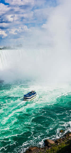Fundal iPhone X Niagara Falls — Moto G67 Fundal