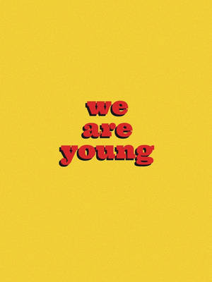 Fundal de perete cu cuvinte estetice we are young — Cuvinte estetice Fundal